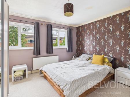 3 bedroom Terraced House for sale in Birchmore, Brookside, Telford, TF3