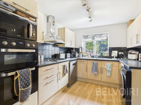 3 bedroom Terraced House for sale in Birchmore, Brookside, Telford, TF3