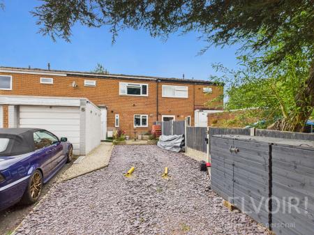 3 bedroom Terraced House for sale in Birchmore, Brookside, Telford, TF3
