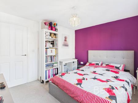 3 bedroom Semi-detached house for sale in Blackthorn Fields, Shifnal, TF11