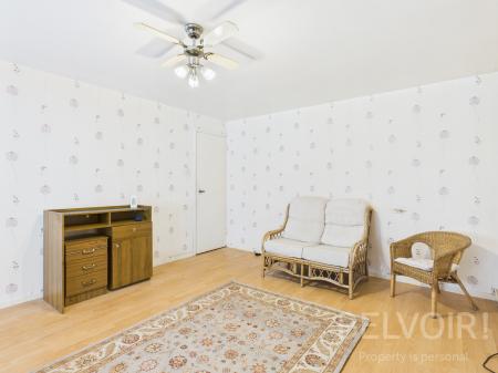 3 bedroom Semi-detached house for sale in Dark Lane Drive, Malinslee, Telford, TF3