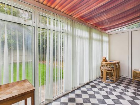 3 bedroom Semi-detached house for sale in Dark Lane Drive, Malinslee, Telford, TF3