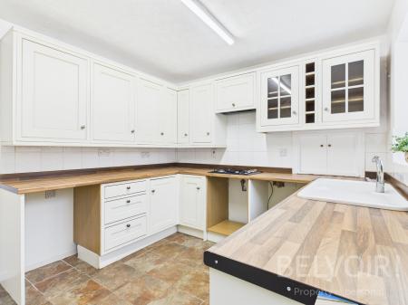 4 bedroom Detached bungalow for sale in Ennerdale Close, Priorslee, Telford, TF2