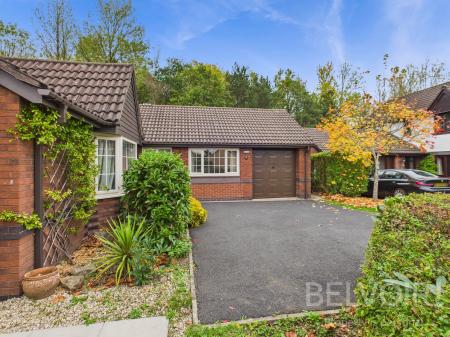 4 bedroom Detached bungalow for sale in Ennerdale Close, Priorslee, Telford, TF2