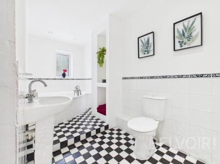 4 bedroom Detached bungalow for sale in Ennerdale Close, Priorslee, Telford, TF2