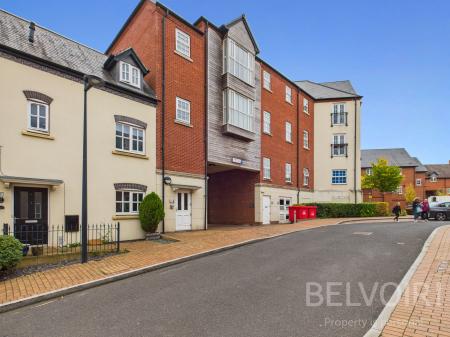 2 bedroom Flat for sale in Green Moors, Lightmoor Village, Telford, TF4