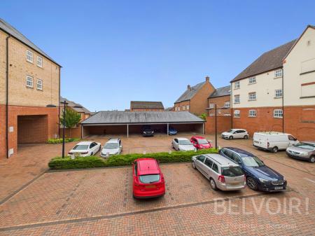 2 bedroom Flat for sale in Green Moors, Lightmoor Village, Telford, TF4
