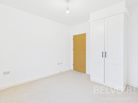 2 bedroom Flat for sale in Green Moors, Lightmoor Village, Telford, TF4