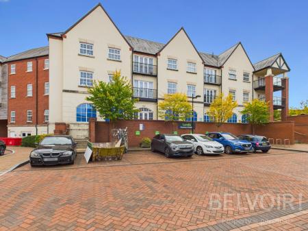 2 bedroom Flat for sale in Green Moors, Lightmoor Village, Telford, TF4