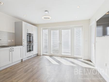 4 bedroom Detached house for sale in John Earlam Close, Priorslee, Telford, TF2