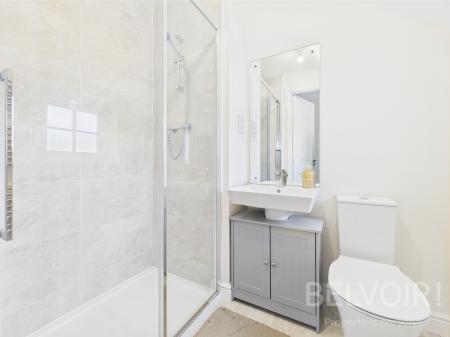 4 bedroom Detached house for sale in John Earlam Close, Priorslee, Telford, TF2