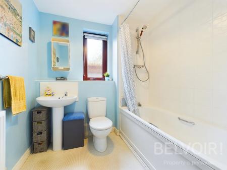 1 bedroom Flat for sale in Ketley Park Road, Ketley, Telford, TF1