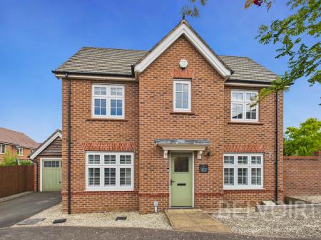 4 bedroom Detached house for sale in Oxmoor Avenue, Hadley, Telford, TF1