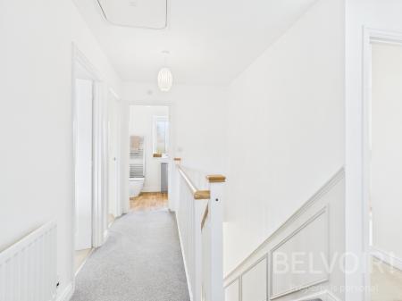 4 bedroom Detached house for sale in Oxmoor Avenue, Hadley, Telford, TF1