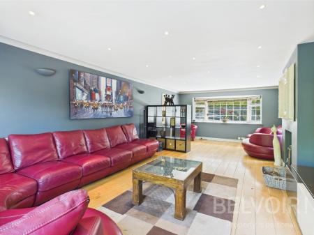 4 bedroom Detached house for sale in Quarry Lane, Red Lake, Telford, TF1