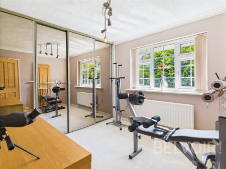 4 bedroom Detached house for sale in Quarry Lane, Red Lake, Telford, TF1