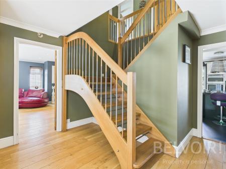 4 bedroom Detached house for sale in Quarry Lane, Red Lake, Telford, TF1