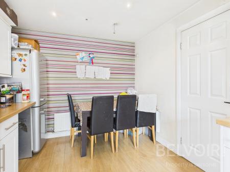 3 bedroom Terraced House for sale in Stone Row, Malinslee, Telford, TF3