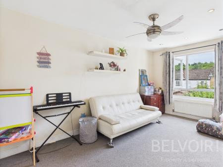 3 bedroom Terraced House for sale in Stone Row, Malinslee, Telford, TF3