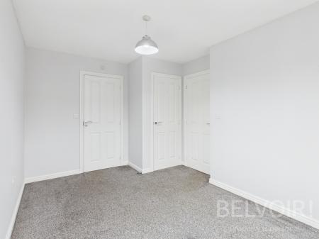 5 bedroom Semi-detached house for sale in Reynolds Fold, Lawley, Telford, TF3