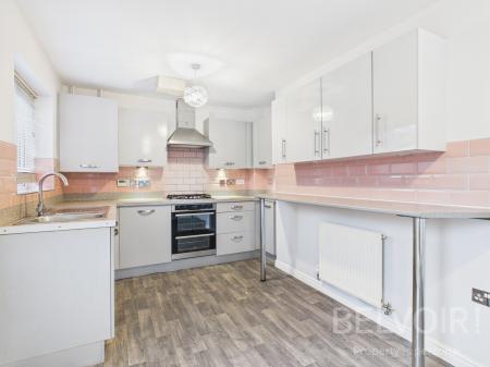 5 bedroom Semi-detached house for sale in Reynolds Fold, Lawley, Telford, TF3