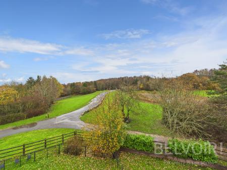 5 bedroom Semi-detached house for sale in Reynolds Fold, Lawley, Telford, TF3