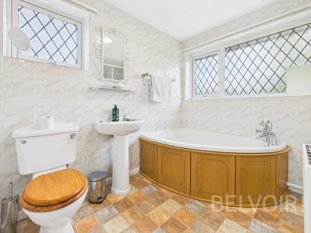 3 bedroom Semi-detached house for sale in Wheatfield Drive, Shifnal, Telford, TF11