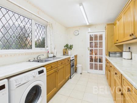 3 bedroom Semi-detached house for sale in Wheatfield Drive, Shifnal, Telford, TF11