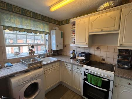2 bedroom Flat to let in Nightingale Way, Apley, Telford, TF1