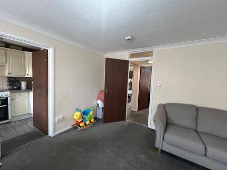 2 bedroom Flat to let in Nightingale Way, Apley, Telford, TF1