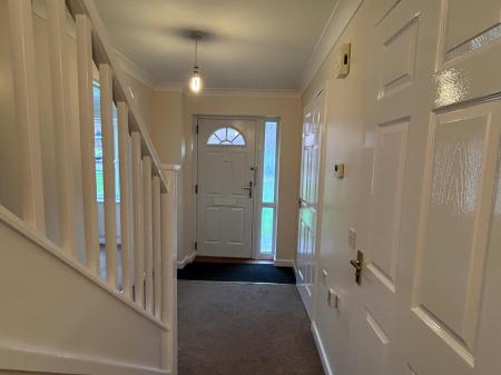 4 bedroom Detached house to let in Wilfred Owen Close, Market Drayton, TF9