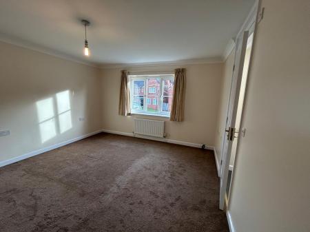 4 bedroom Detached house to let in Wilfred Owen Close, Market Drayton, TF9