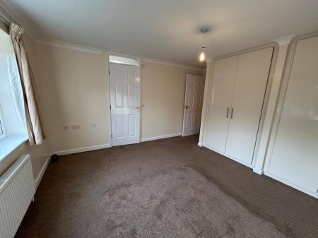 4 bedroom Detached house to let in Wilfred Owen Close, Market Drayton, TF9