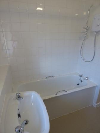 4 bedroom Detached house to let in Wilfred Owen Close, Market Drayton, TF9