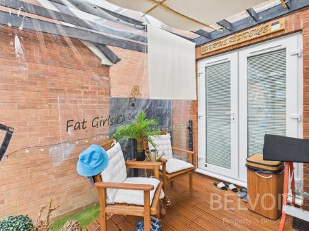 3 bedroom Semi-detached house for sale in Dukes View, Donnington, Telford, TF2