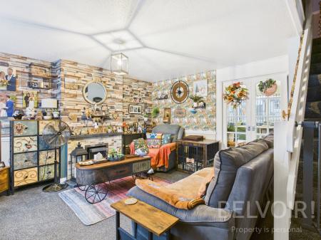 3 bedroom Terraced House for sale in Sheridan Way, Telford, TF7