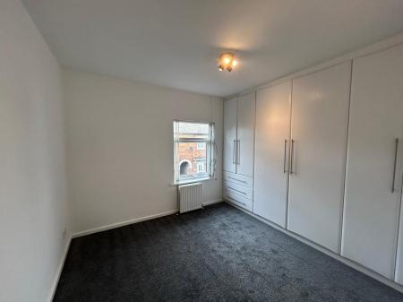 2 bedroom Terraced House to let in Granville Street, St. Georges, Telford, TF2
