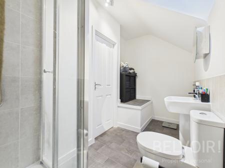 3 bedroom Terraced House for sale in Centenary Way, Newport, TF10