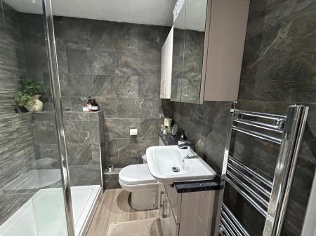 2 bedroom Terraced House to let in Park Street, Madeley, Telford, TF7