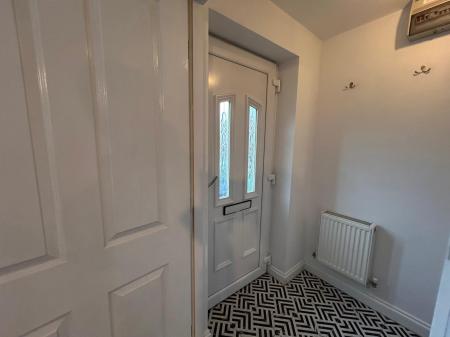 3 bedroom Semi-detached house to let in Connomara Meadow, Horsehay, TF4