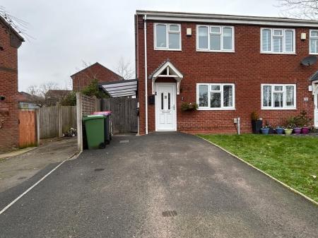 3 bedroom Semi-detached house to let in Connomara Meadow, Horsehay, TF4