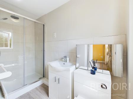 4 bedroom Detached house to let in Merlin Coppice, Apley, Telford, TF1