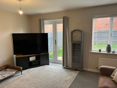 3 bedroom Semi-detached house to let in Darrall Road, Lawley, Telford, TF4