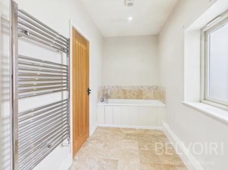 4 bedroom Detached house for sale in Meadow Court, Childs Ercall, TF9