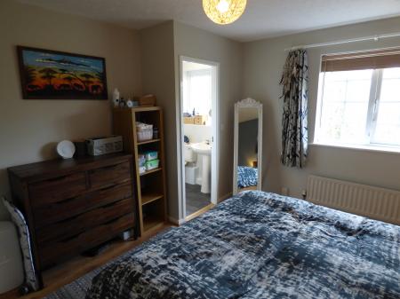 3 bedroom Town house to let in Plant Close, Dawley Bank, Telford, TF4