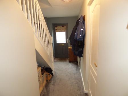 3 bedroom Town house to let in Plant Close, Dawley Bank, Telford, TF4