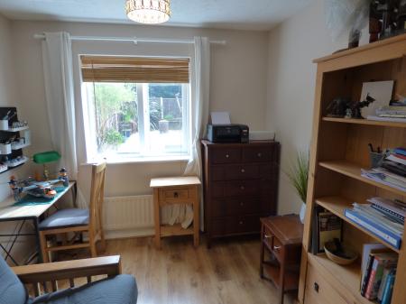 3 bedroom Town house to let in Plant Close, Dawley Bank, Telford, TF4