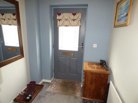 3 bedroom Town house to let in Plant Close, Dawley Bank, Telford, TF4