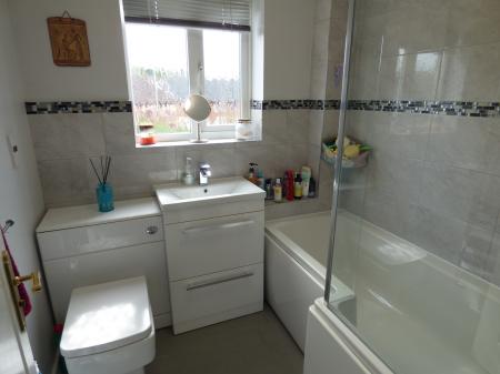 3 bedroom Town house to let in Plant Close, Dawley Bank, Telford, TF4