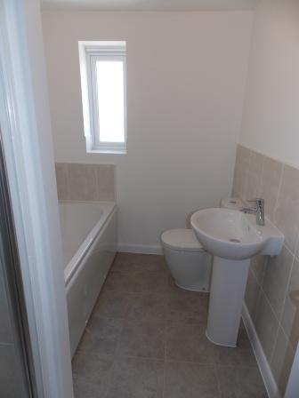 4 bedroom Town house to let in Birchfield Way, Lawley, Telford, TF3